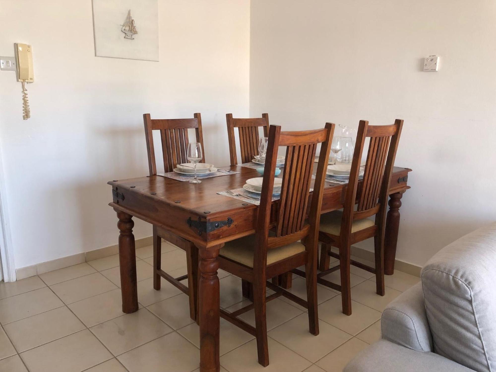 Апартаменты Kings Palace - Stylish 2 Bed With Sea Views *